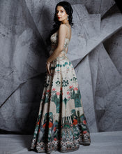 Load image into Gallery viewer, The Ivory Regal Paradise
