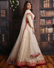 Load image into Gallery viewer, The Pearl Lehenga