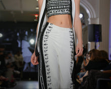 Load image into Gallery viewer, Madhubani Outfit - Archana Kochhar India