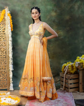 Load image into Gallery viewer, Gulmora Anarkali Set
