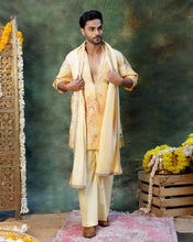 Load image into Gallery viewer, Gulmora Mens Kurta set
