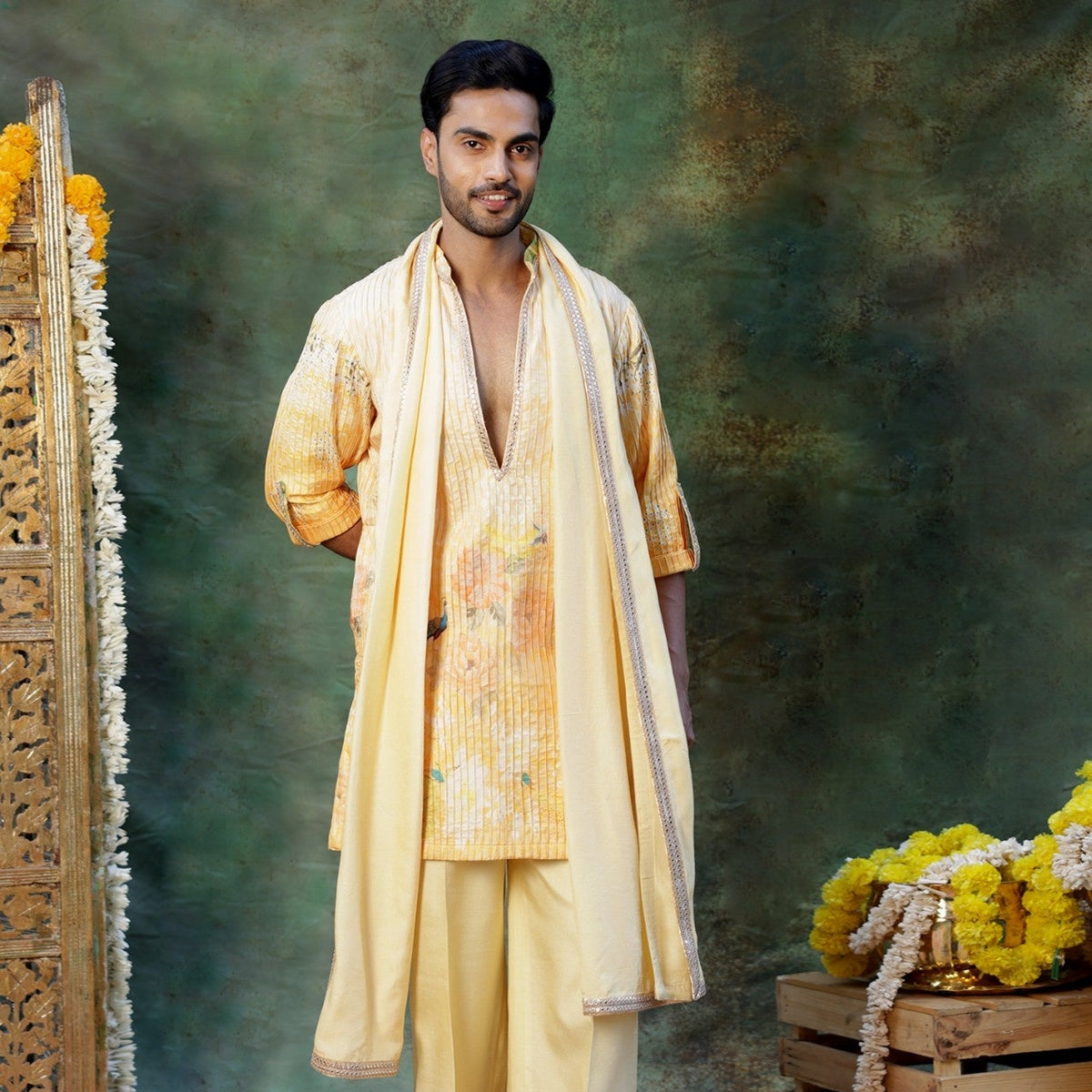 Gulmora printed men's kurta set