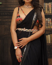 Load image into Gallery viewer, Banjara Blouse and Black Sari - Archana Kochhar India
