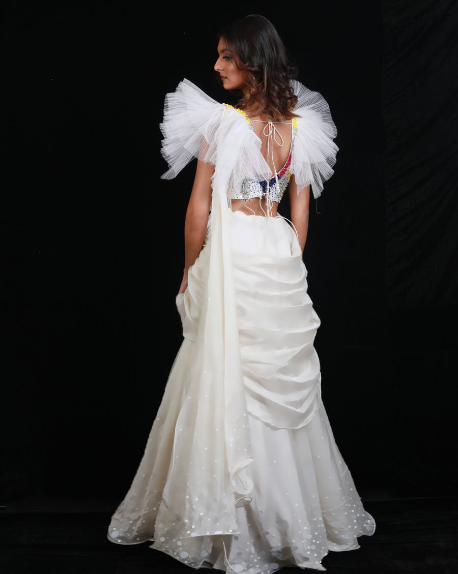 The Synchronized Scintillation Drape Sari
