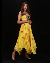 Load image into Gallery viewer, The Phoolon ki Haldi Handkerchief Skirt Set
