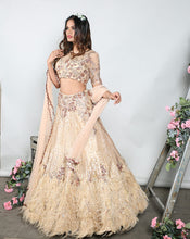 Load image into Gallery viewer, The Gold Feather Lehenga - Archana Kochhar India
