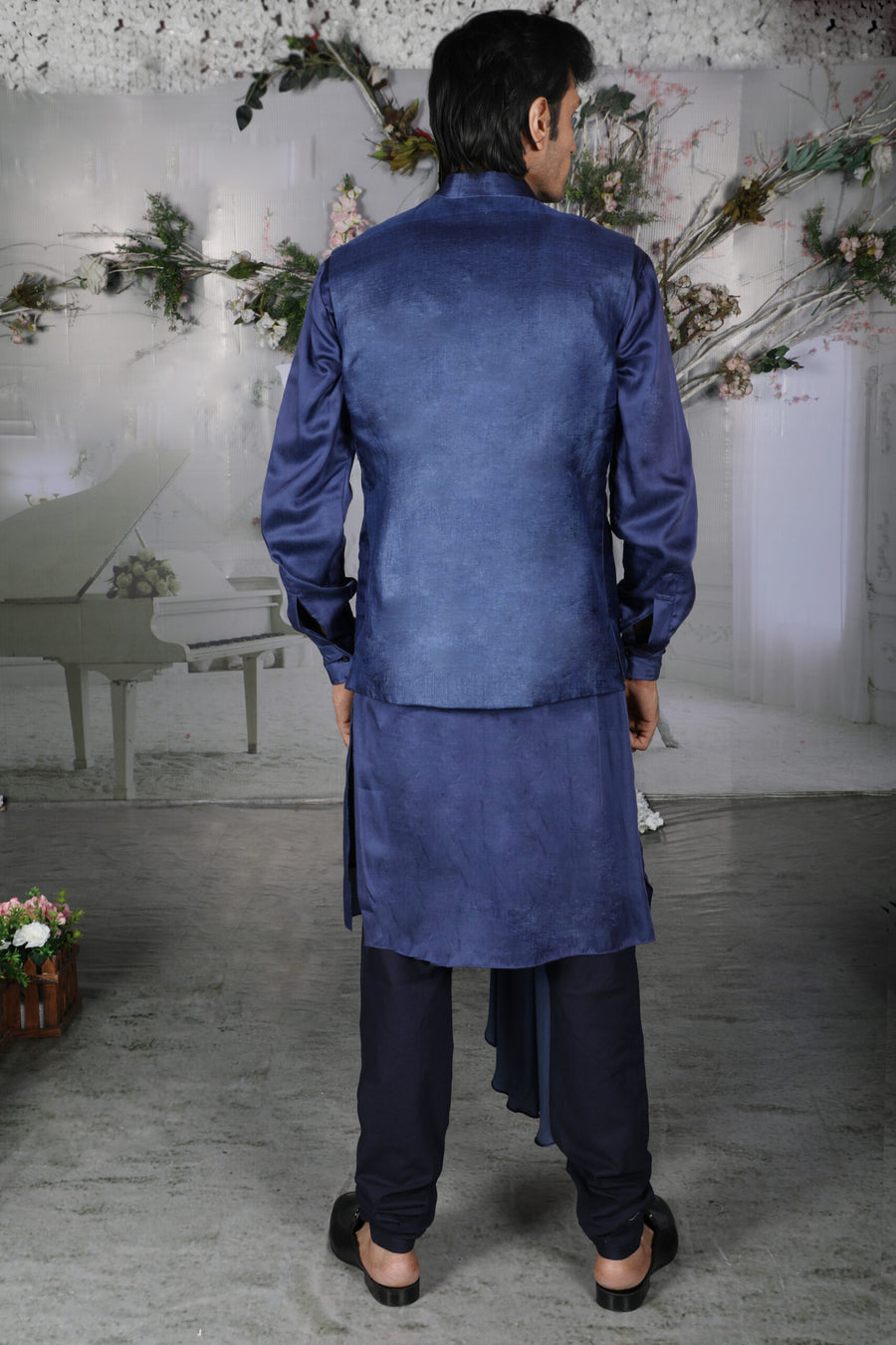 The Asymmetric Navatorm Kurta and Bandi - Archana Kochhar India